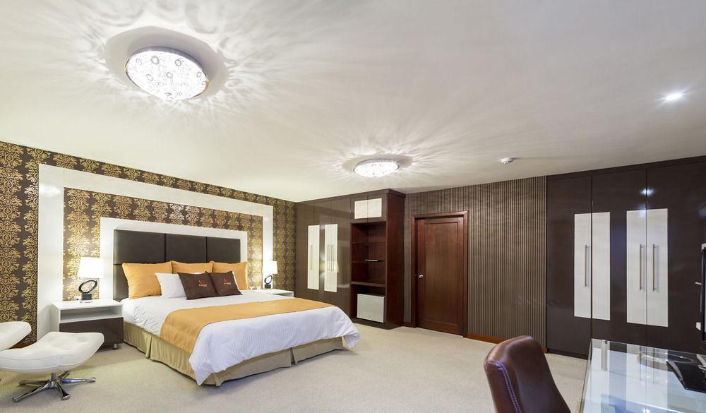 Casben Hotel Loja Ngoại thất bức ảnh