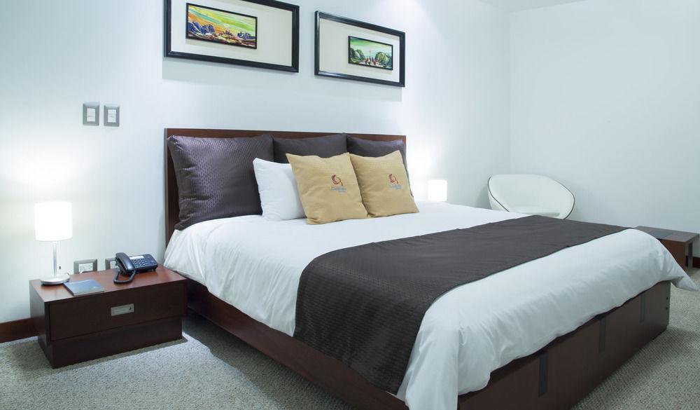 Casben Hotel Loja Ngoại thất bức ảnh