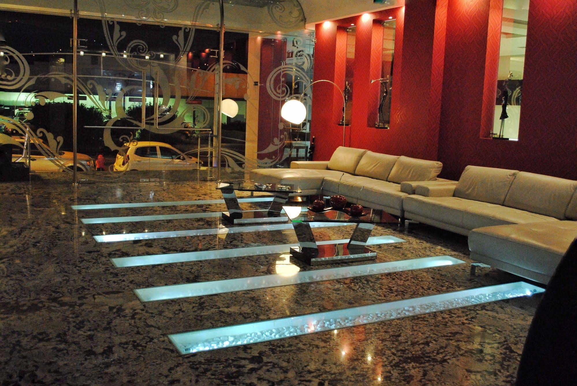 Casben Hotel Loja Ngoại thất bức ảnh