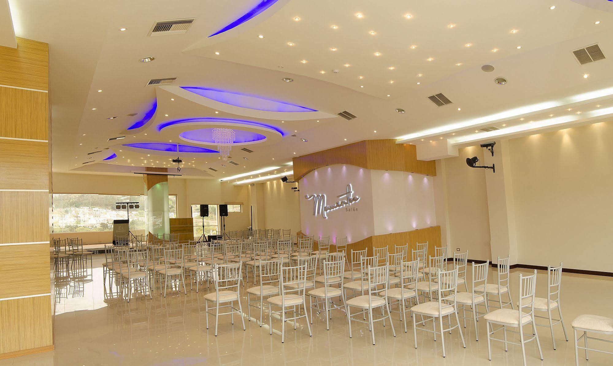 Casben Hotel Loja Ngoại thất bức ảnh