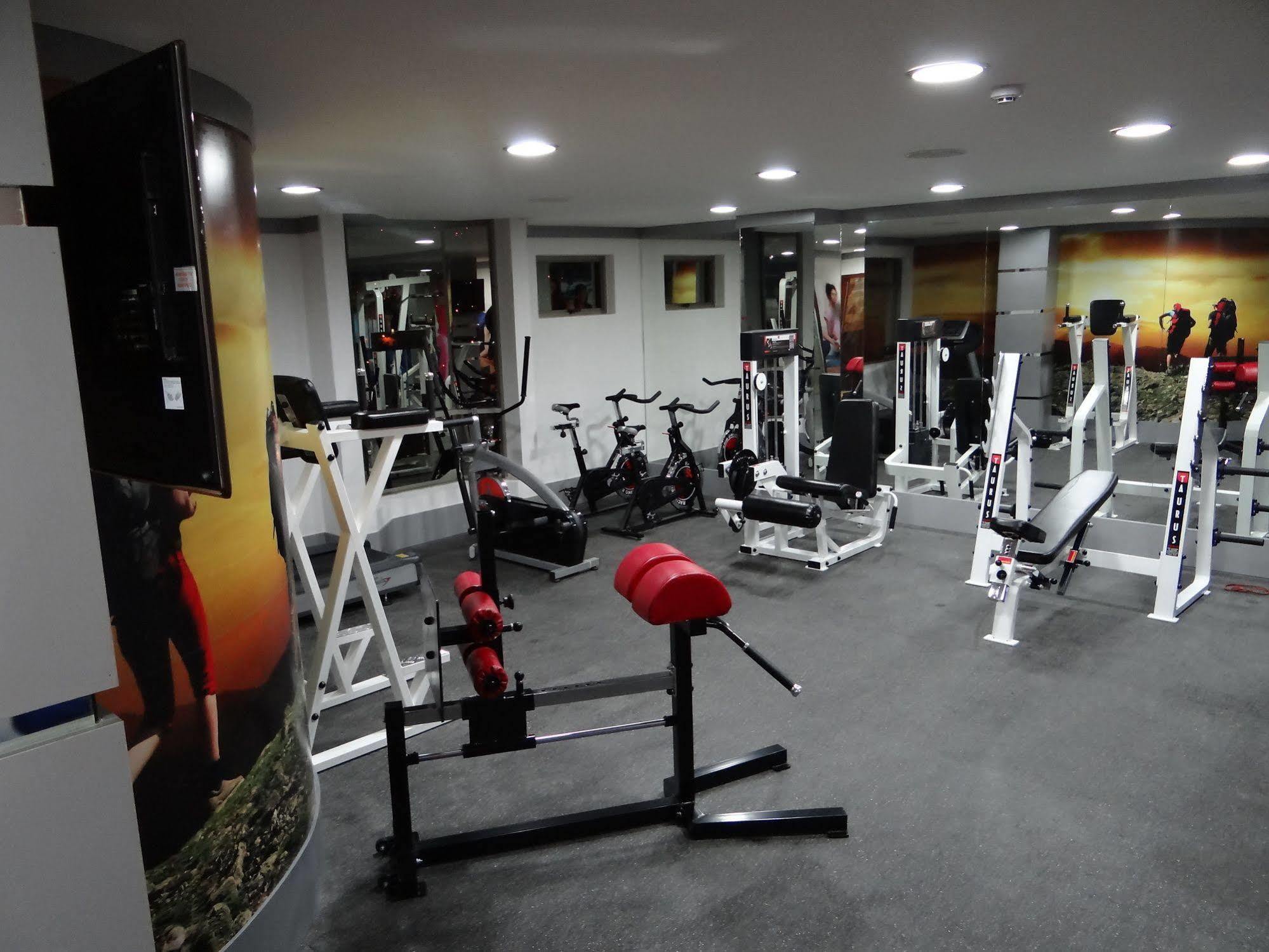 Casben Hotel Loja Ngoại thất bức ảnh